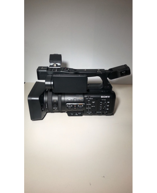 SONY HXR-NX800